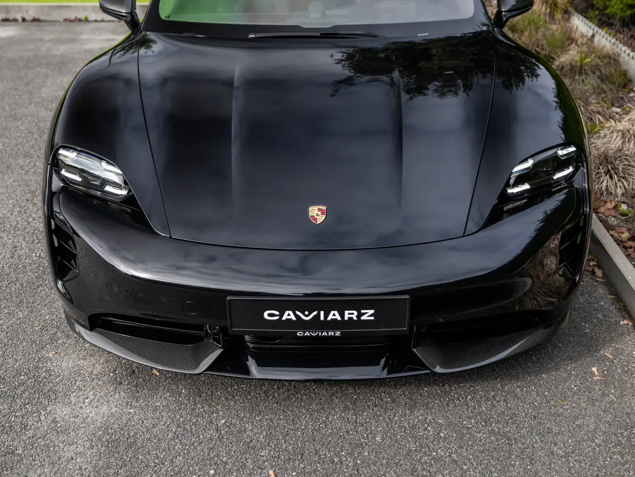 Porsche Taycan - 12