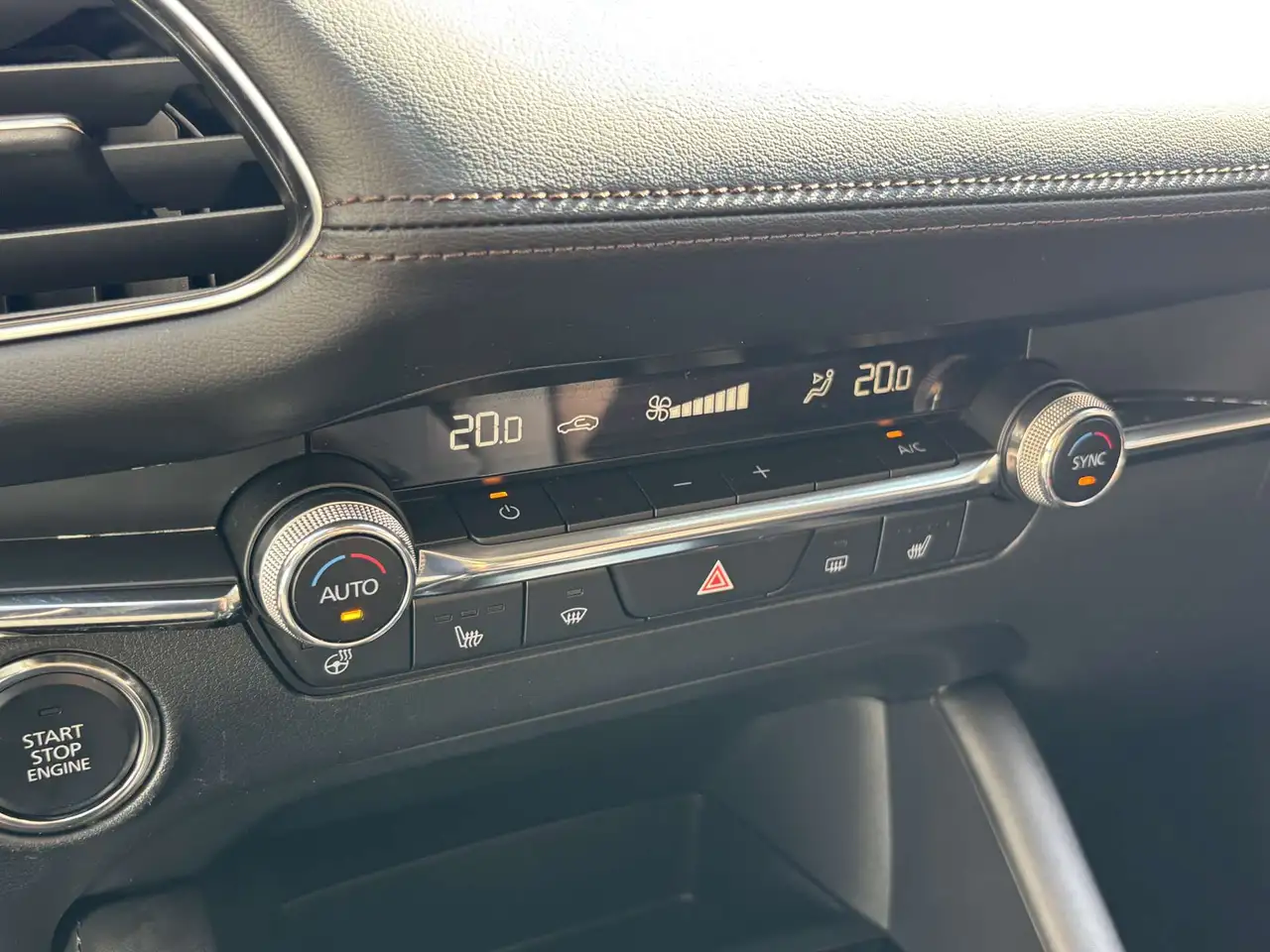 Mazda 3 - 10