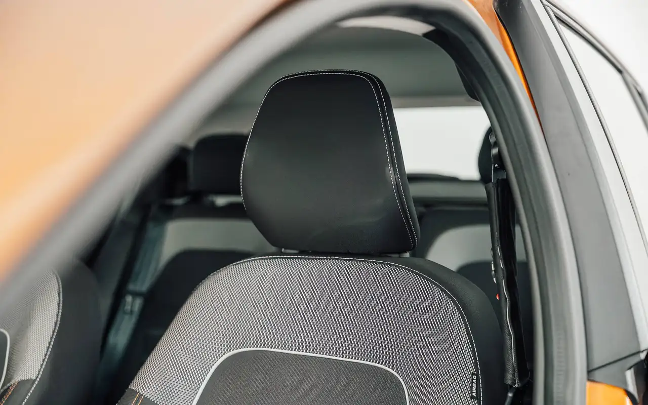 Dacia Sandero - 11