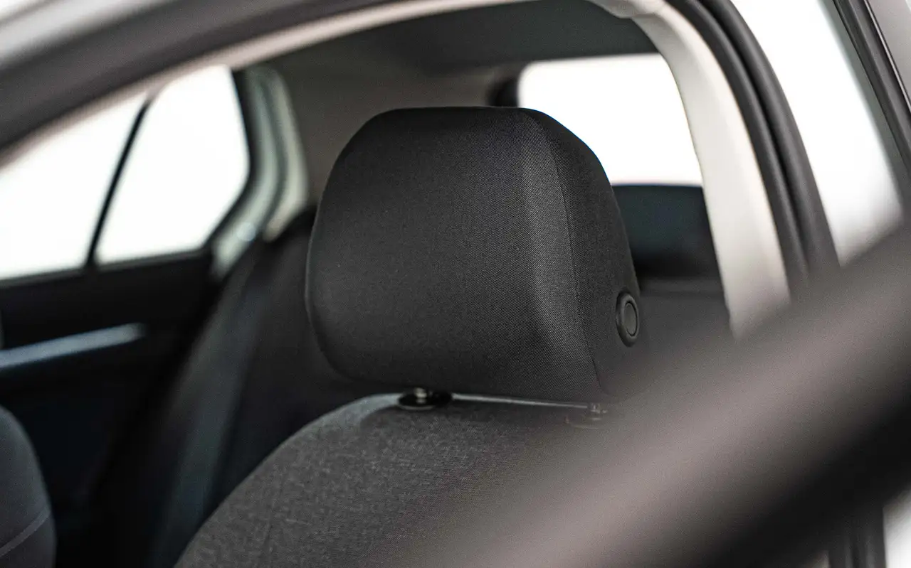 Volkswagen Golf - 8