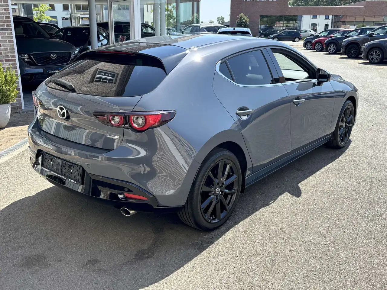 Mazda 3 - 5