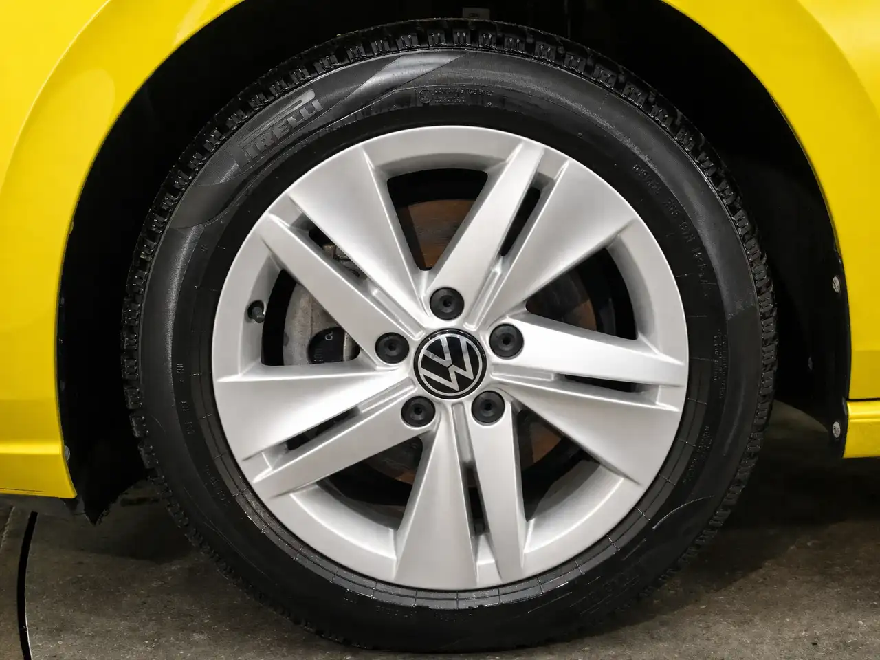 Volkswagen Golf Variant - 9