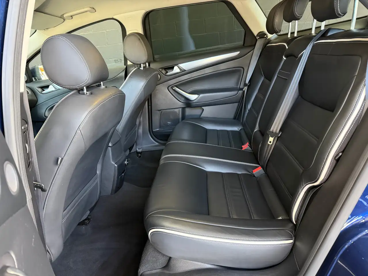 Ford Mondeo - 12