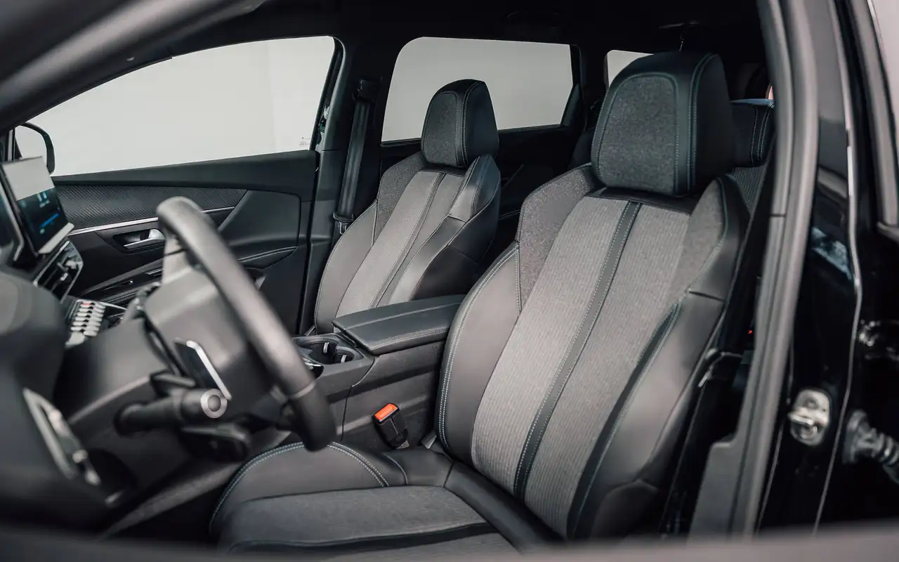 Peugeot 5008 - 10