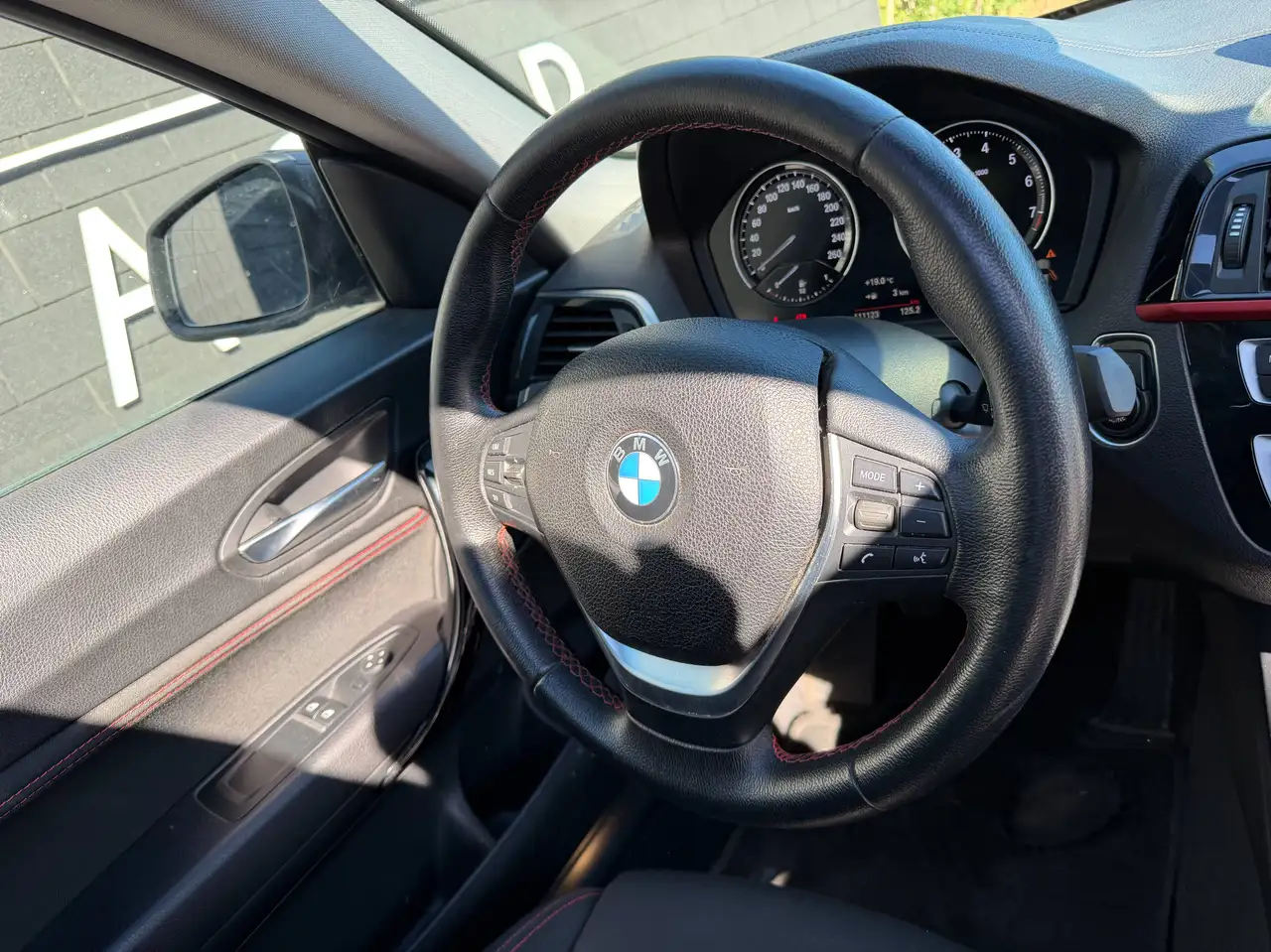 BMW 218 - 11