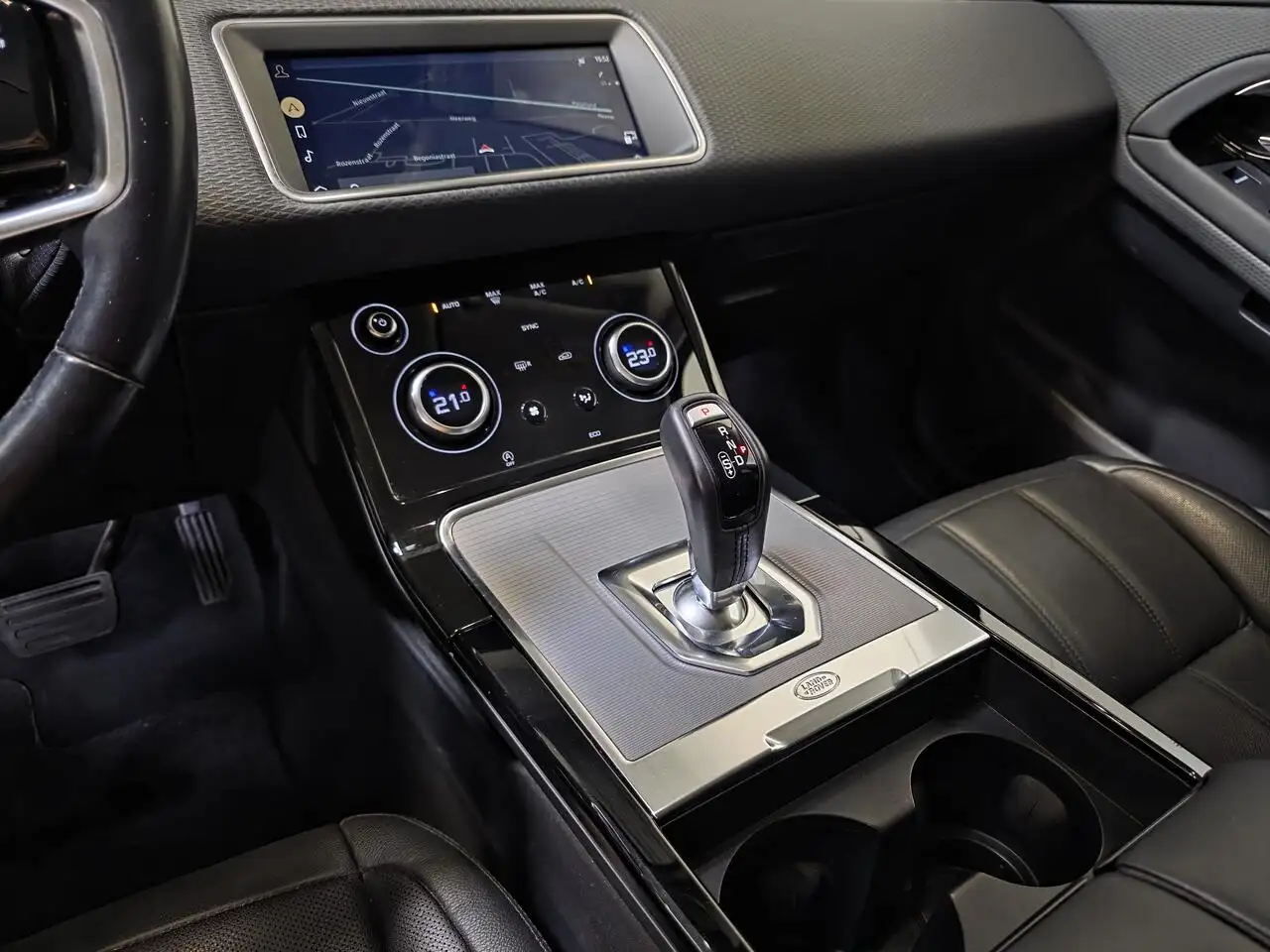 Land Rover Range Rover Evoque - 11