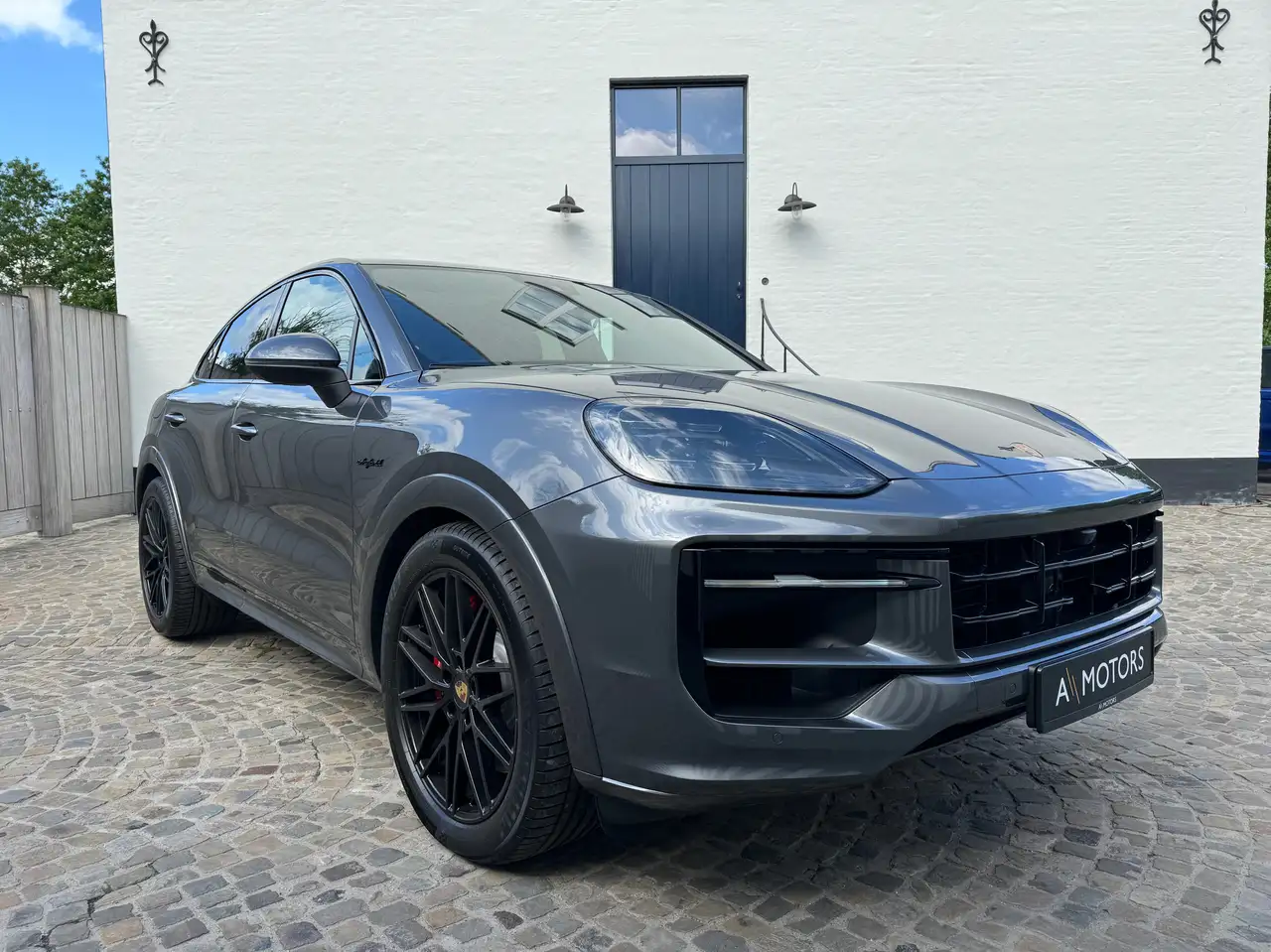 Porsche Cayenne - 6