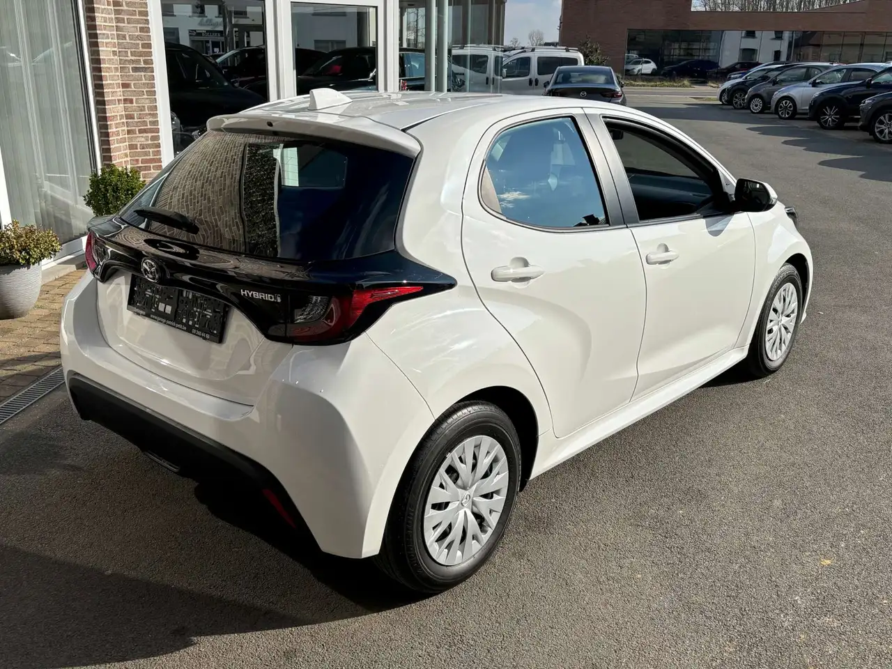 Mazda 2 - 6