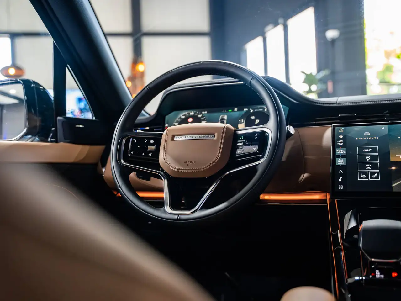 Land Rover Range Rover Sport - 11