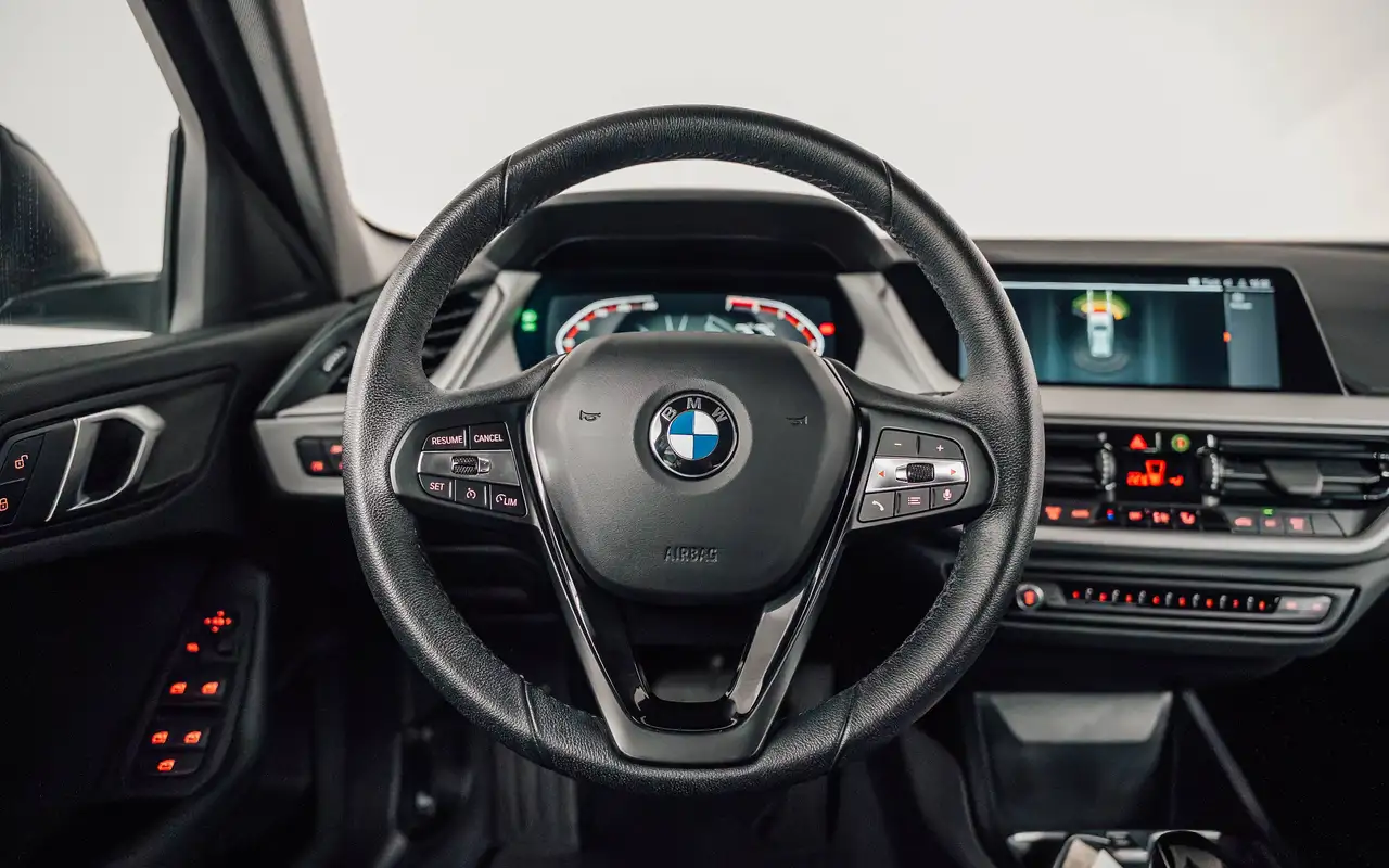BMW 118 - 11