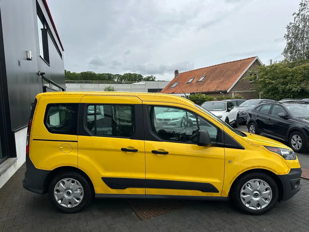 Ford Tourneo Connect - 3