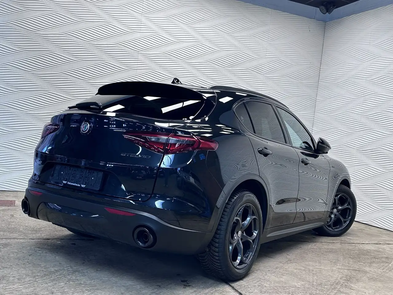 Alfa Romeo Stelvio - 11