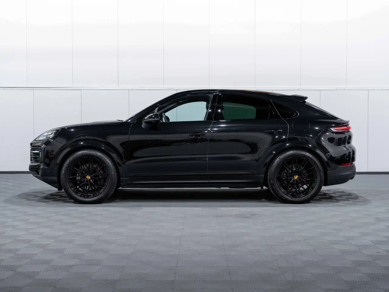 Porsche Cayenne - 6