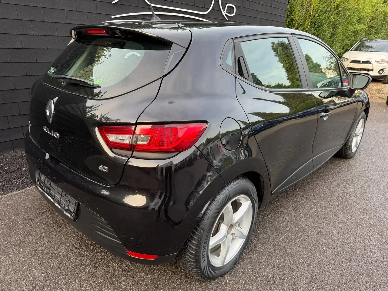 Renault Clio - 6