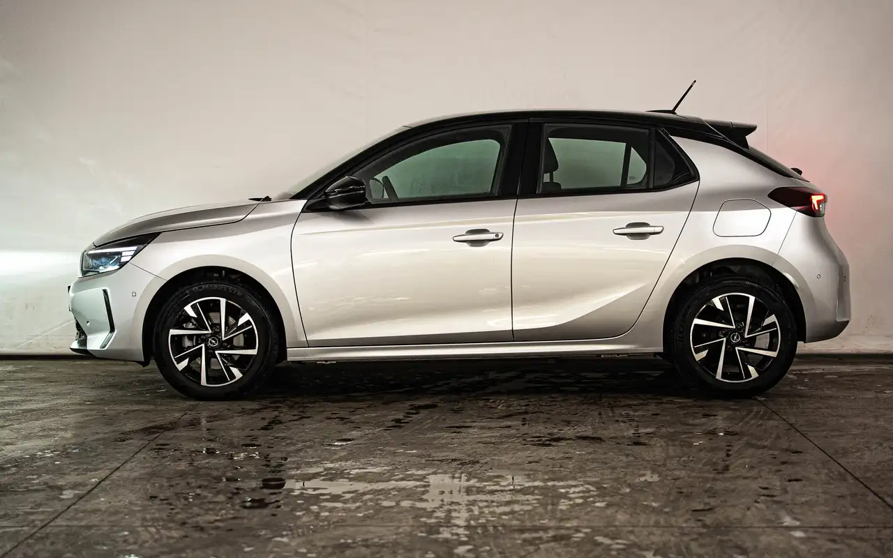 Opel Corsa - 2