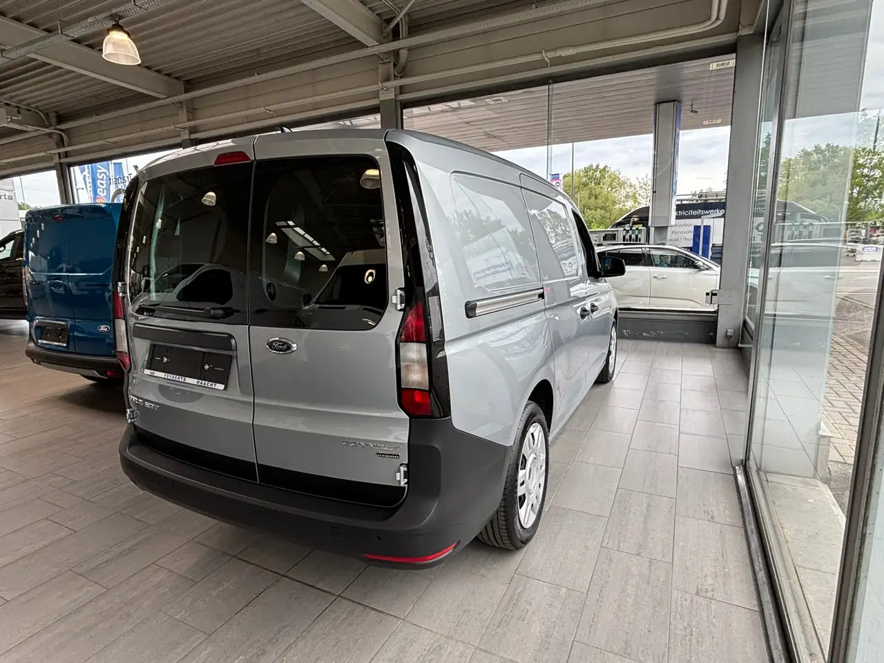 Ford Transit Connect - 4