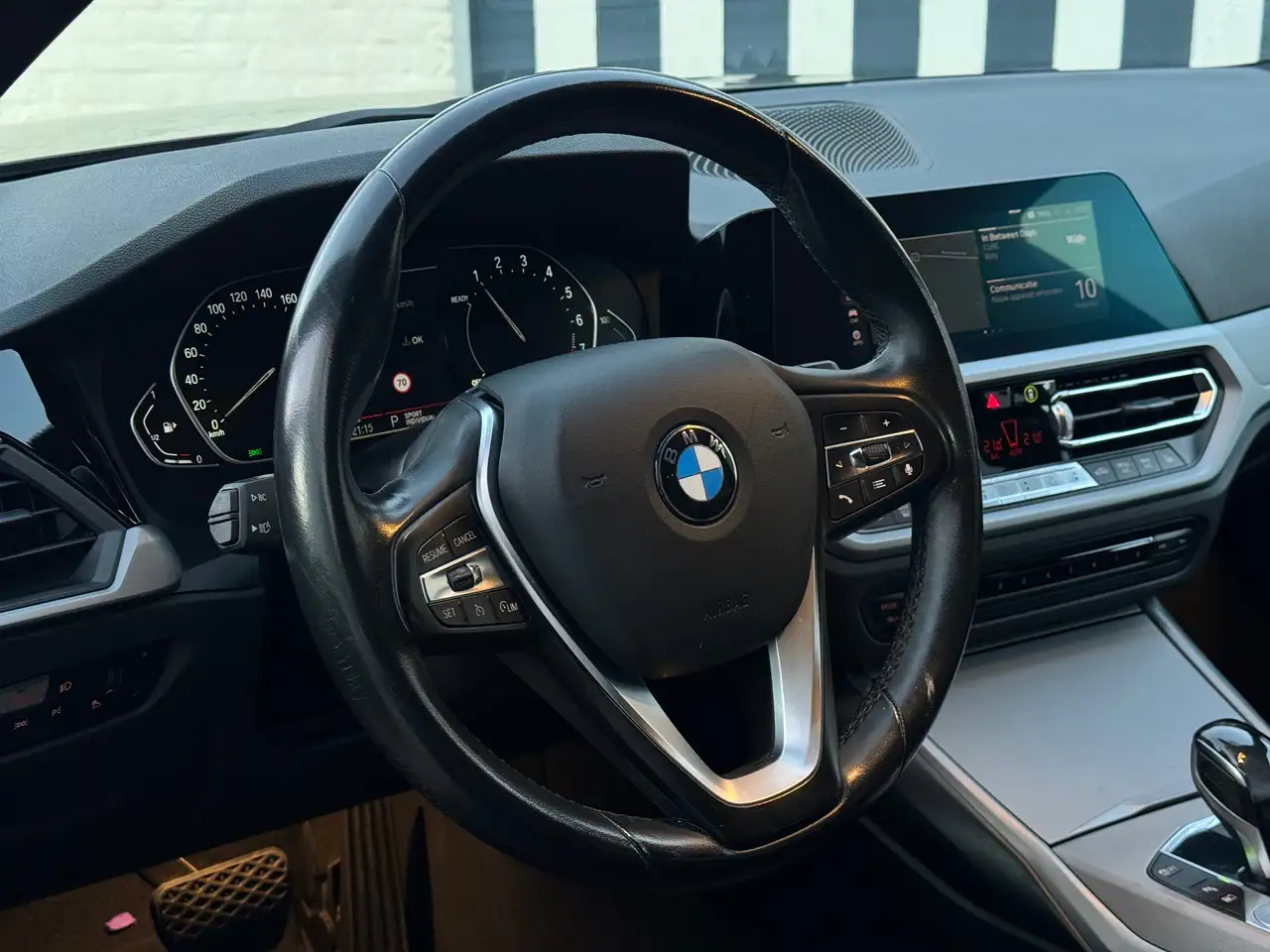 BMW 330 - 11