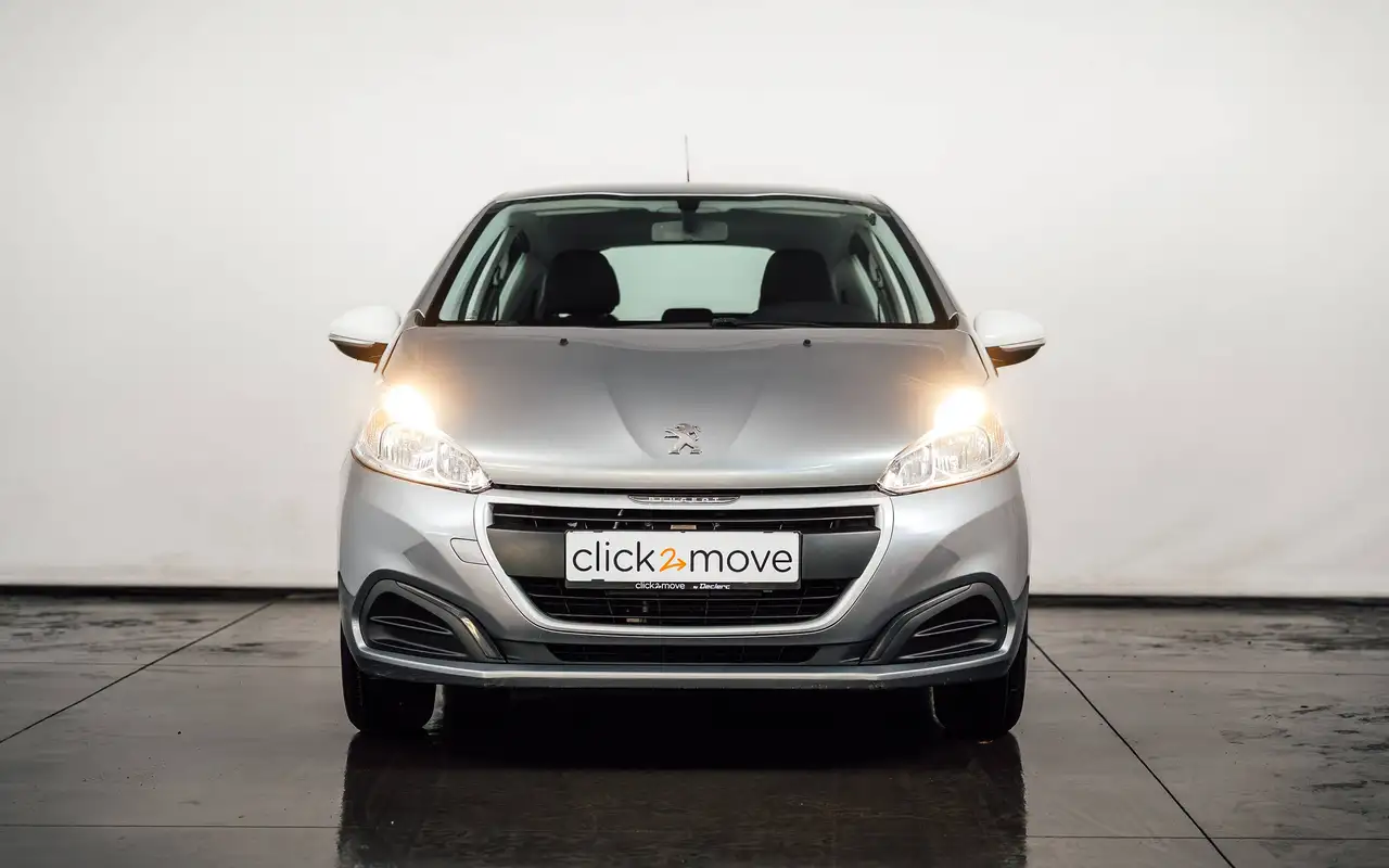 Peugeot 208 - 4