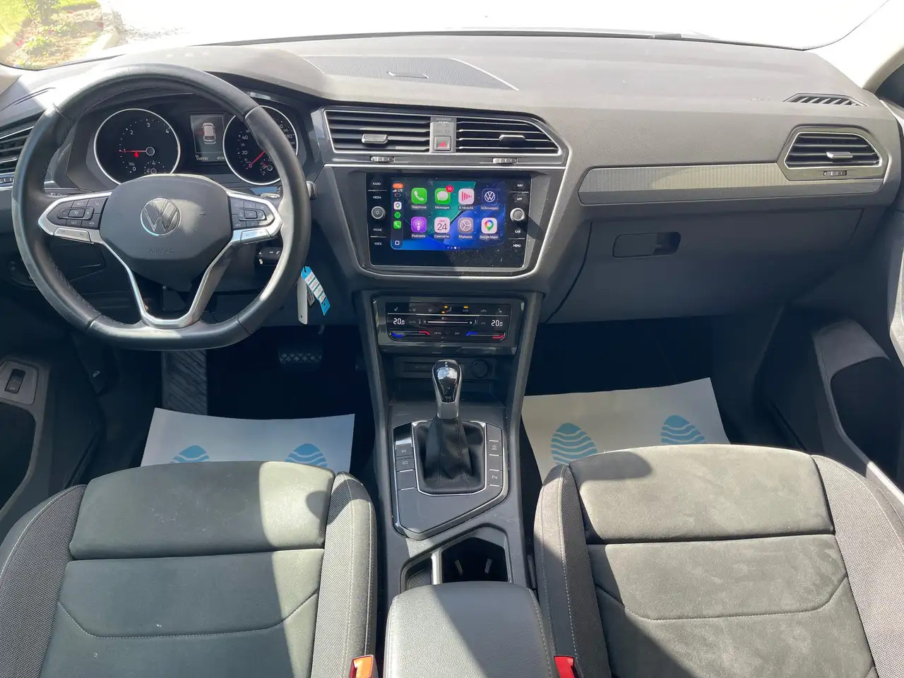 Volkswagen Tiguan - 10