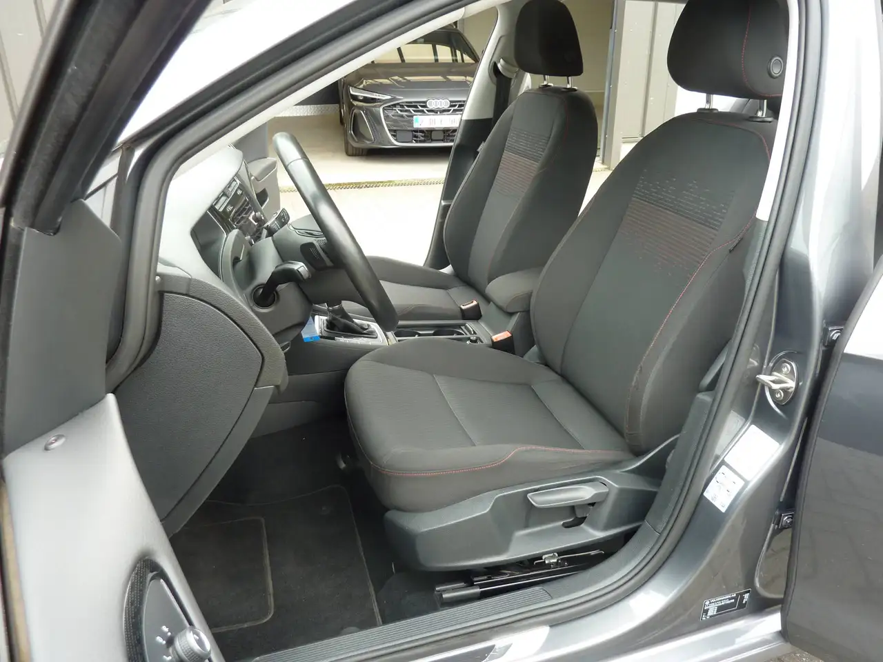 Volkswagen Golf - 7