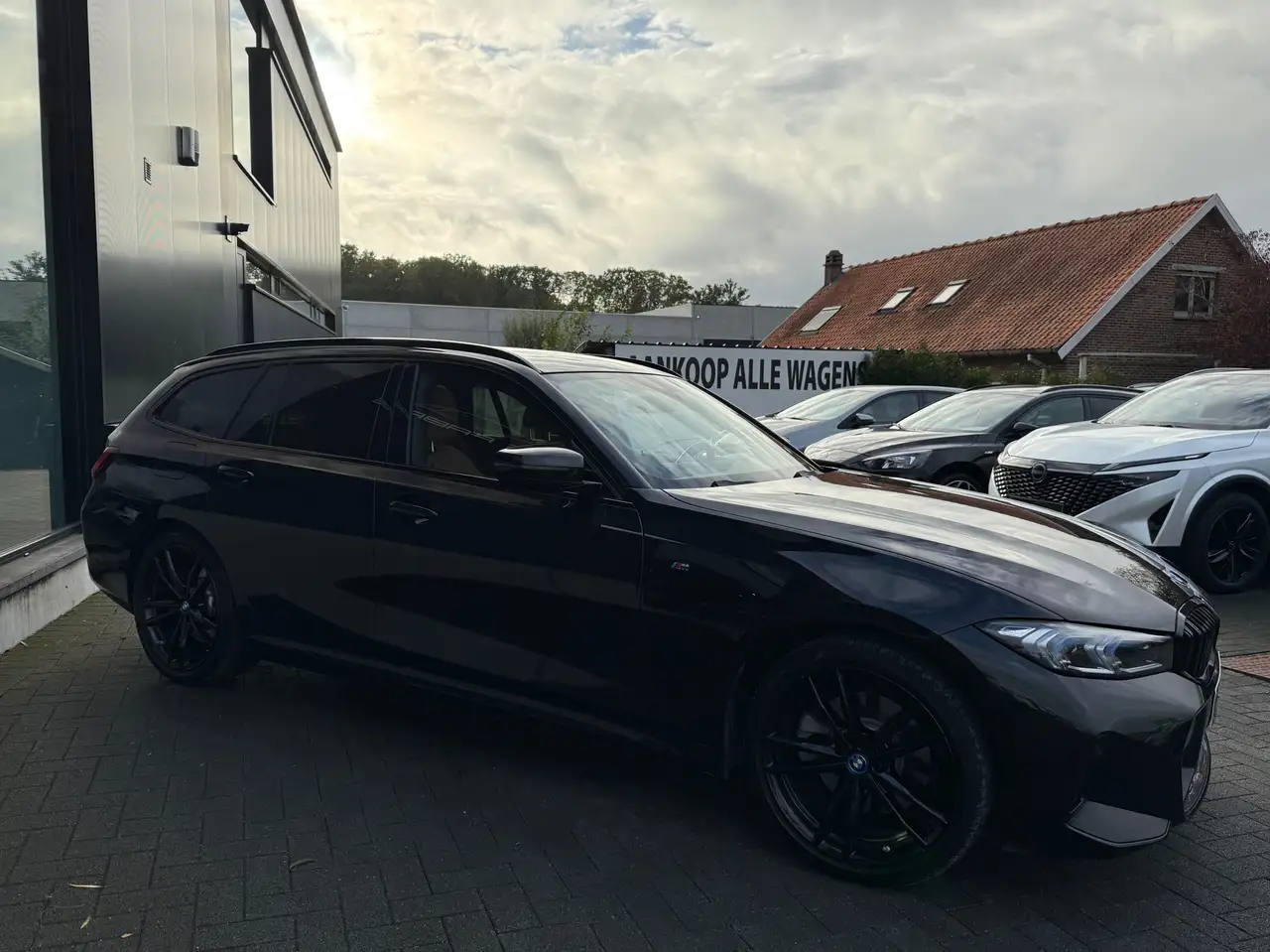 BMW 320 - 4