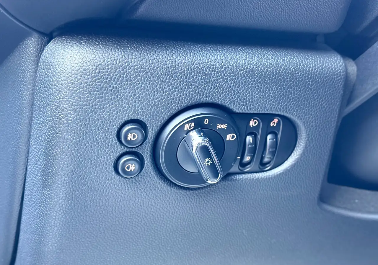 MINI Cooper - 12