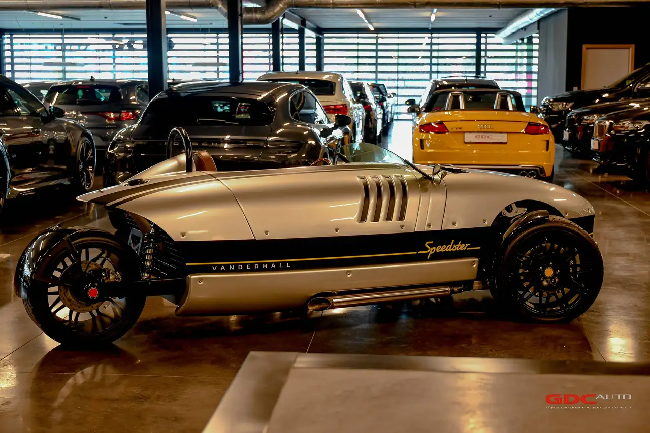 Vanderhall Venice Speedster - 3