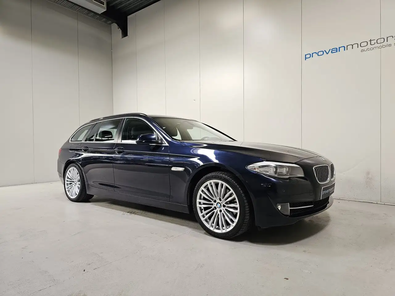 BMW 520 - 5