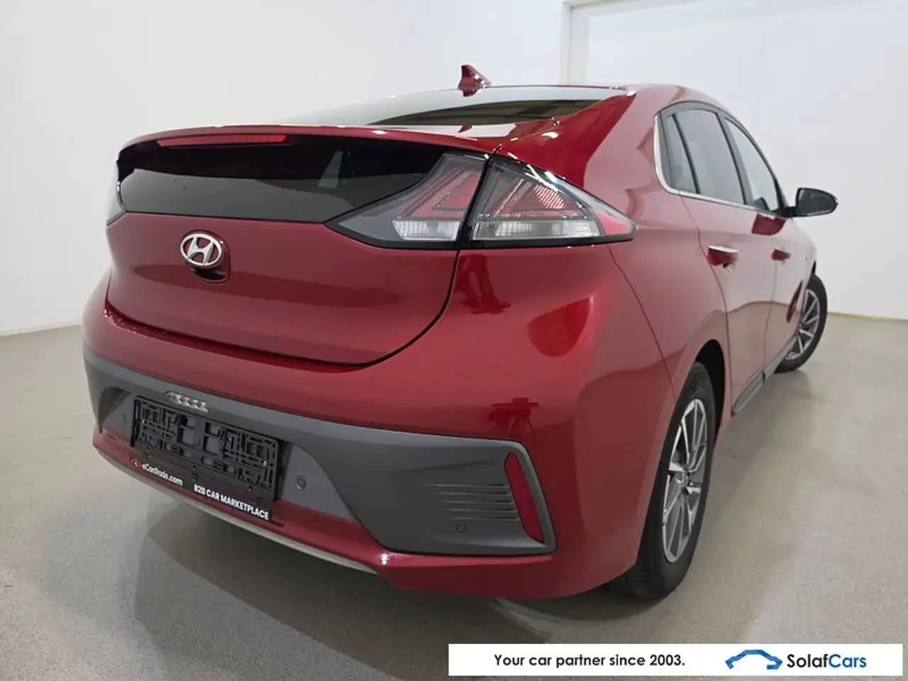 Hyundai IONIQ - 4