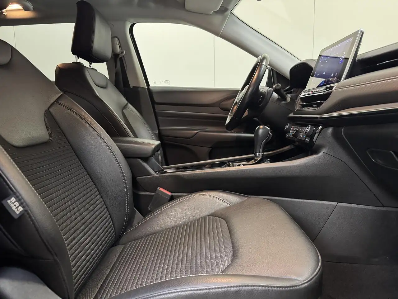 Jeep Compass - 2