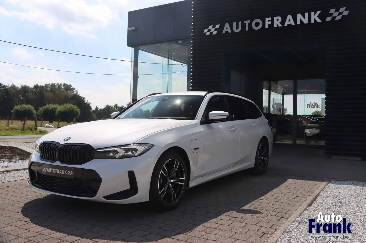 BMW 320 - 3