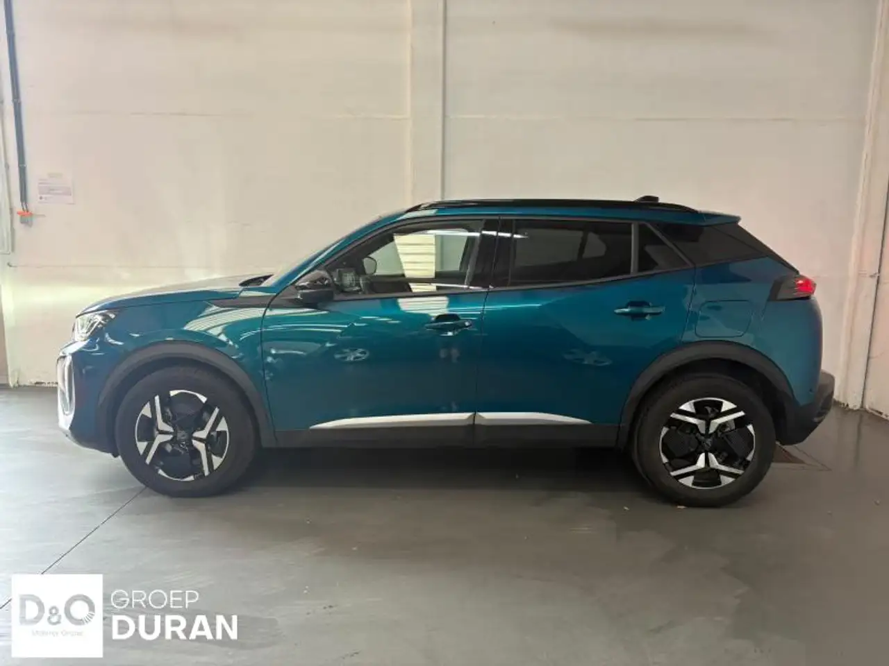 Peugeot 2008 - 4