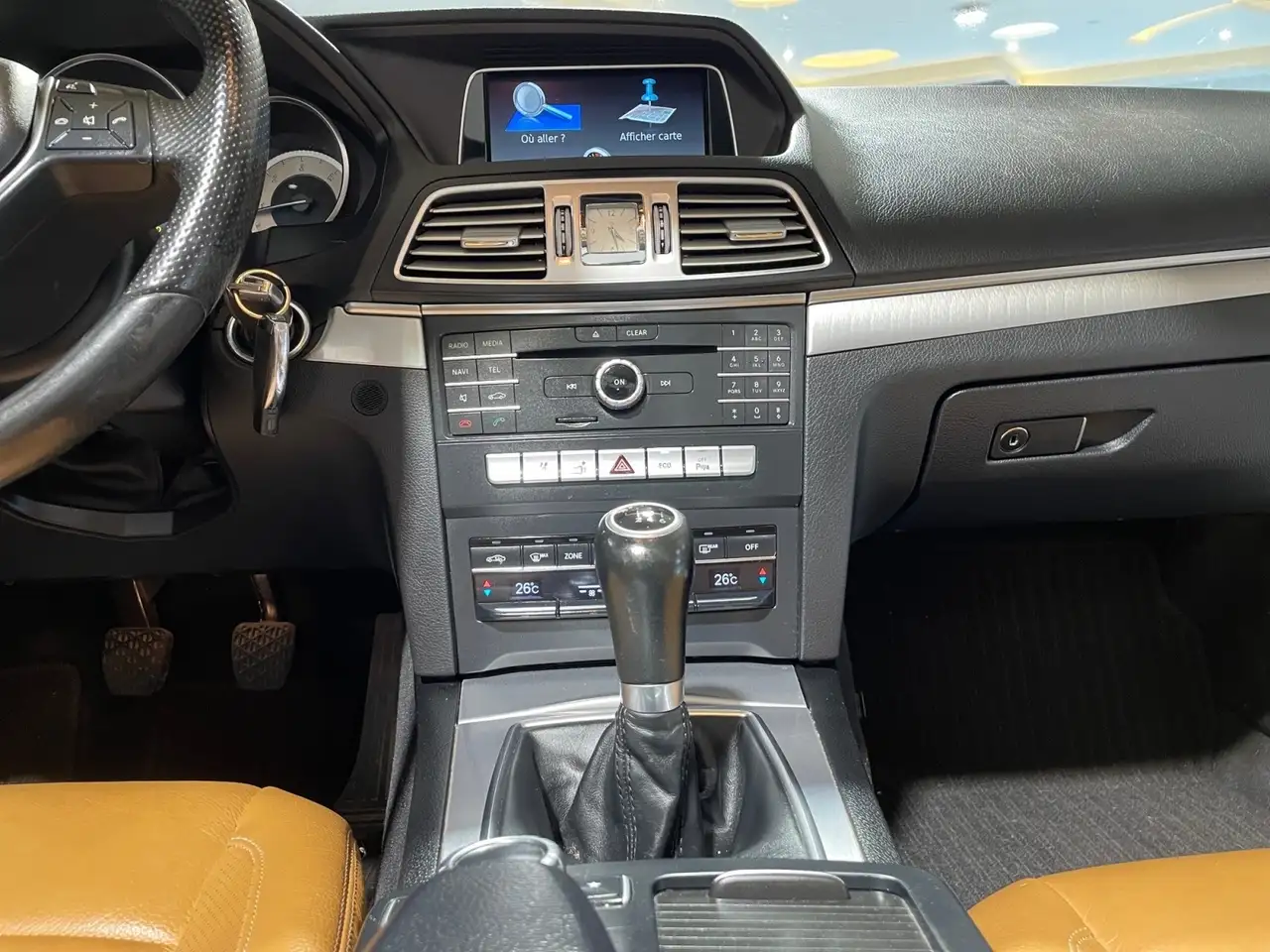 Mercedes-Benz E 220 - 10