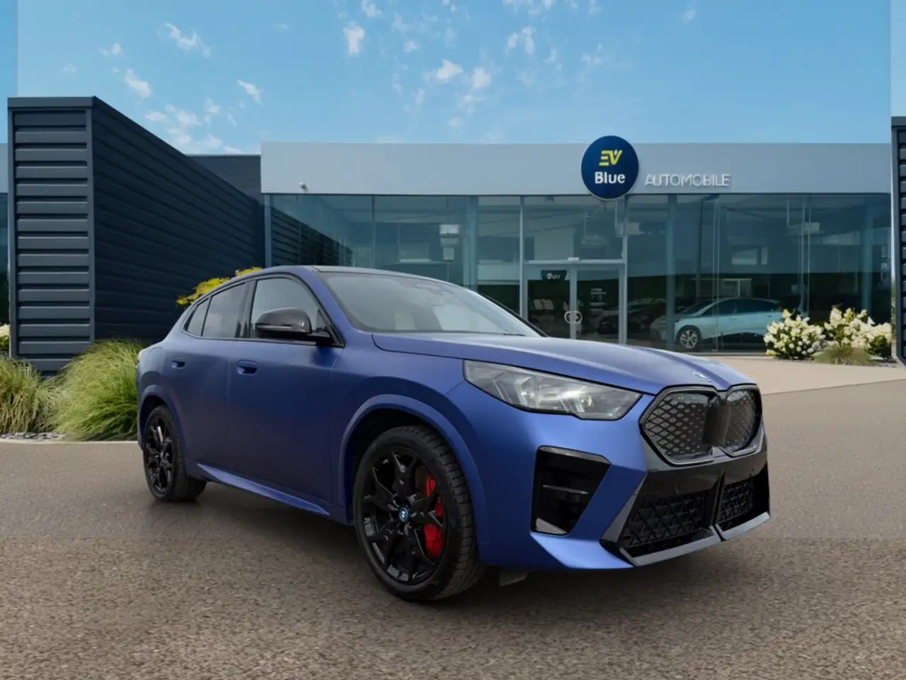 BMW iX2 - 8