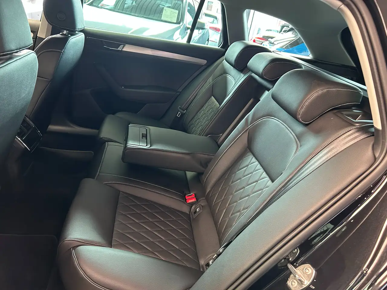 Skoda Superb - 8