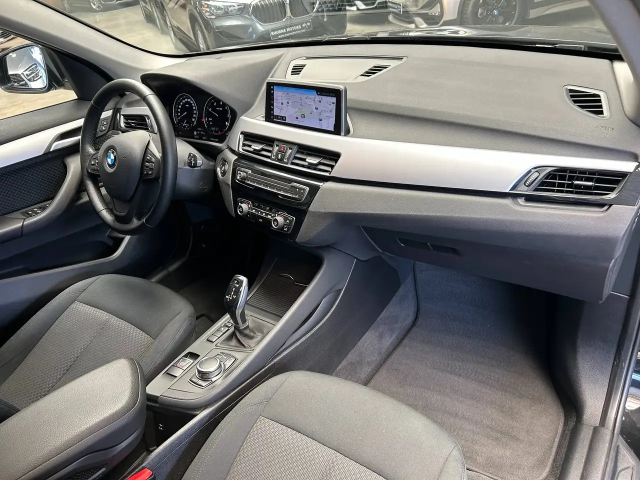BMW X1 - 10