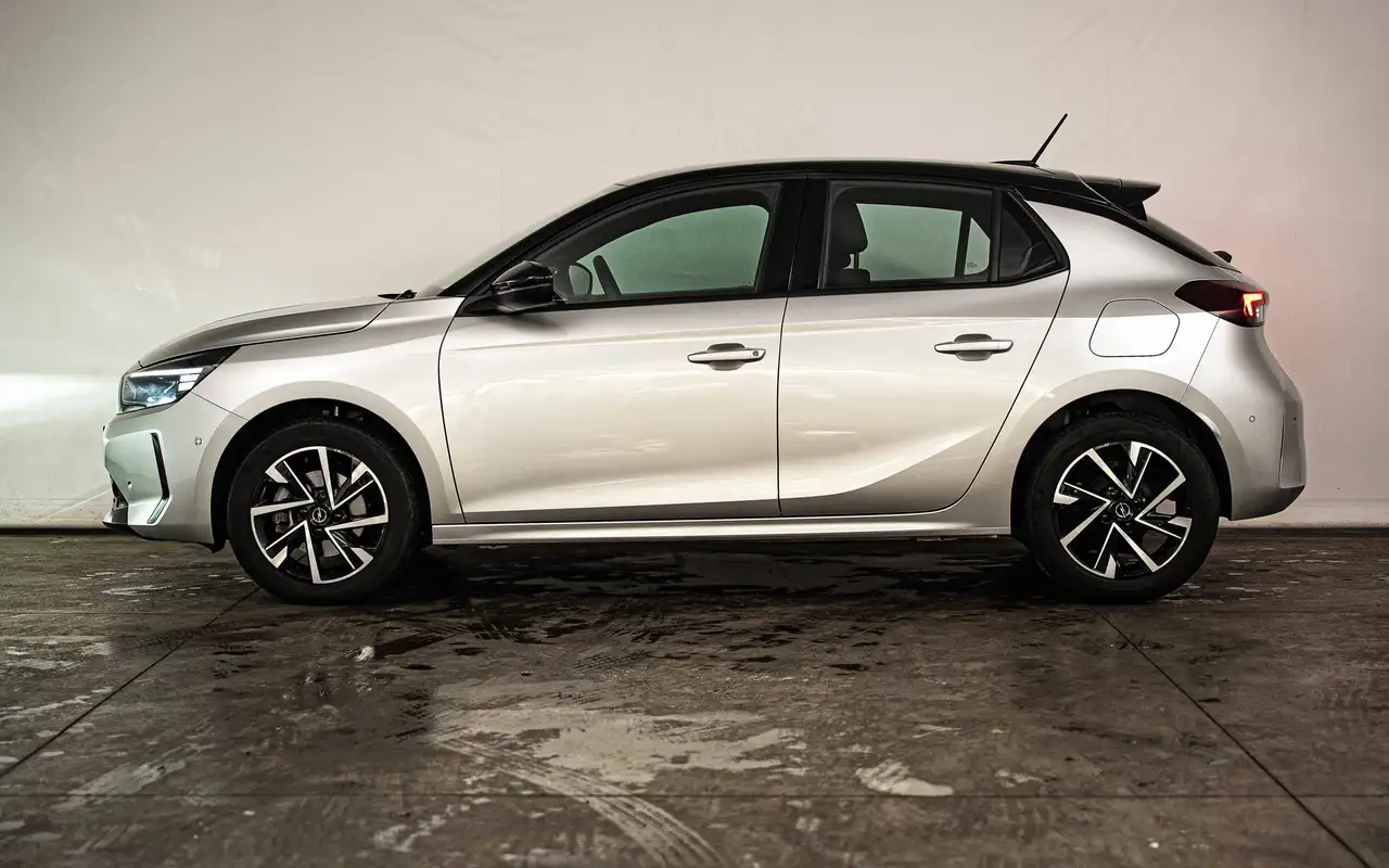 Opel Corsa - 2