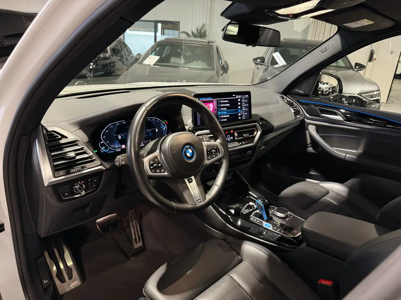 BMW iX3 - 2