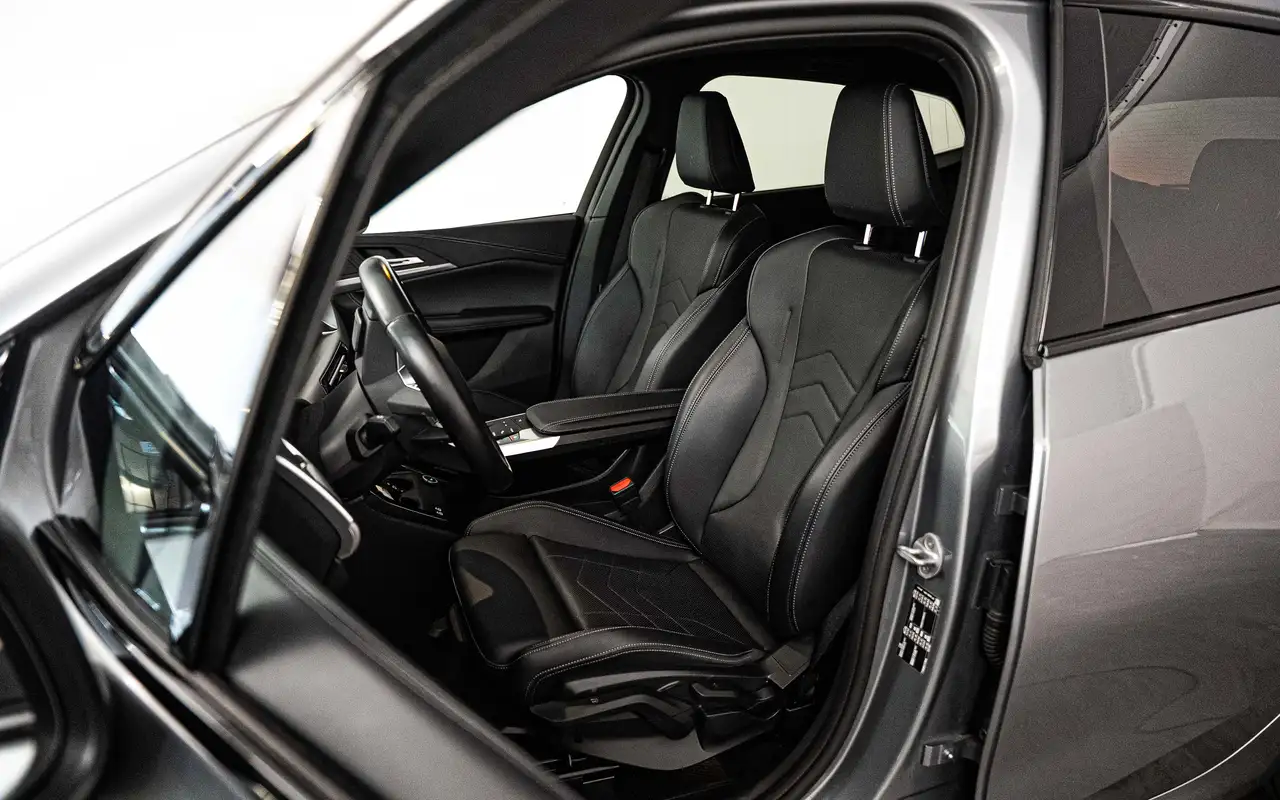BMW 218 - 9
