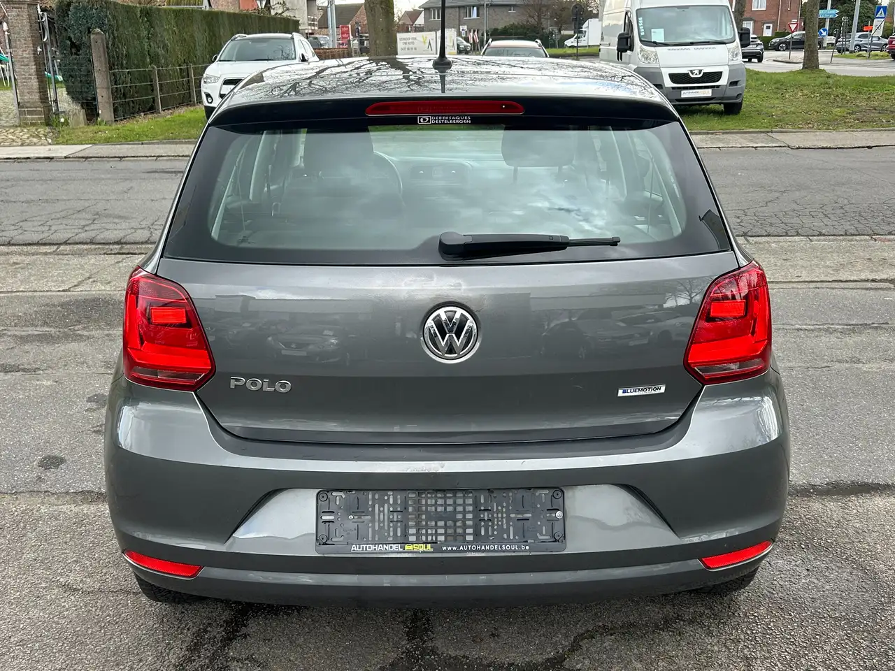 Volkswagen Polo - 5