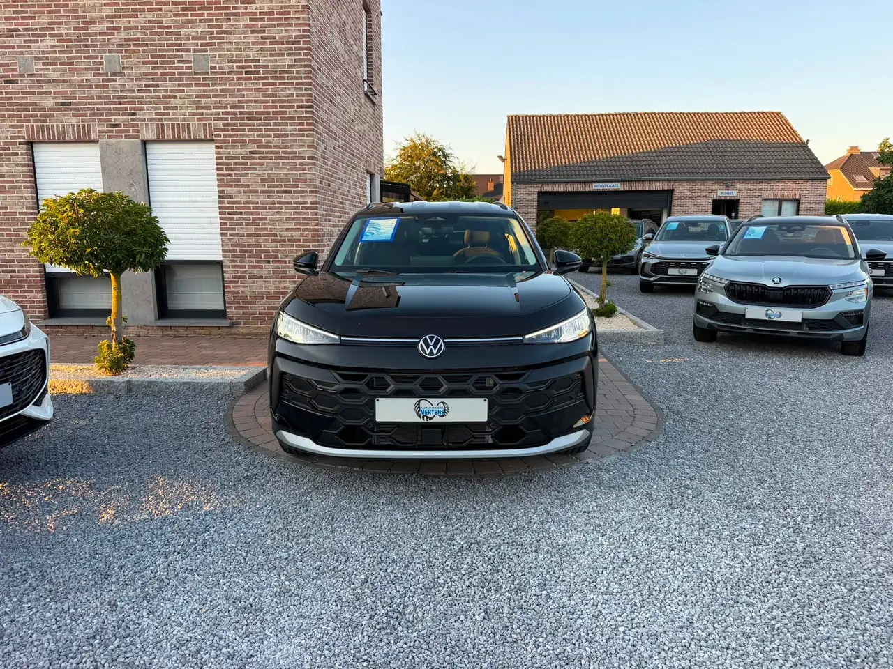 Volkswagen T-Roc - 2