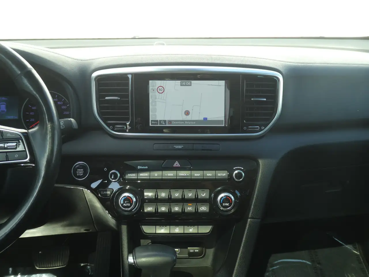 Kia Sportage - 10
