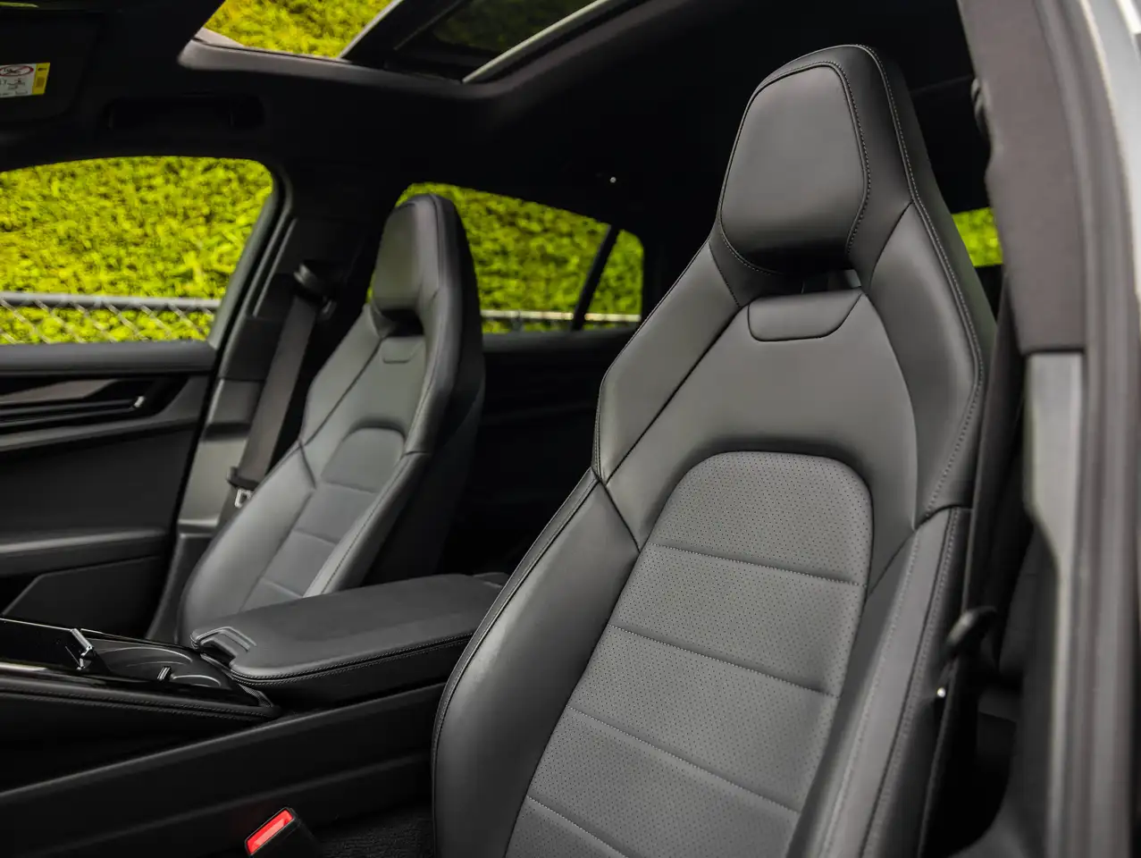 Porsche Panamera - 8