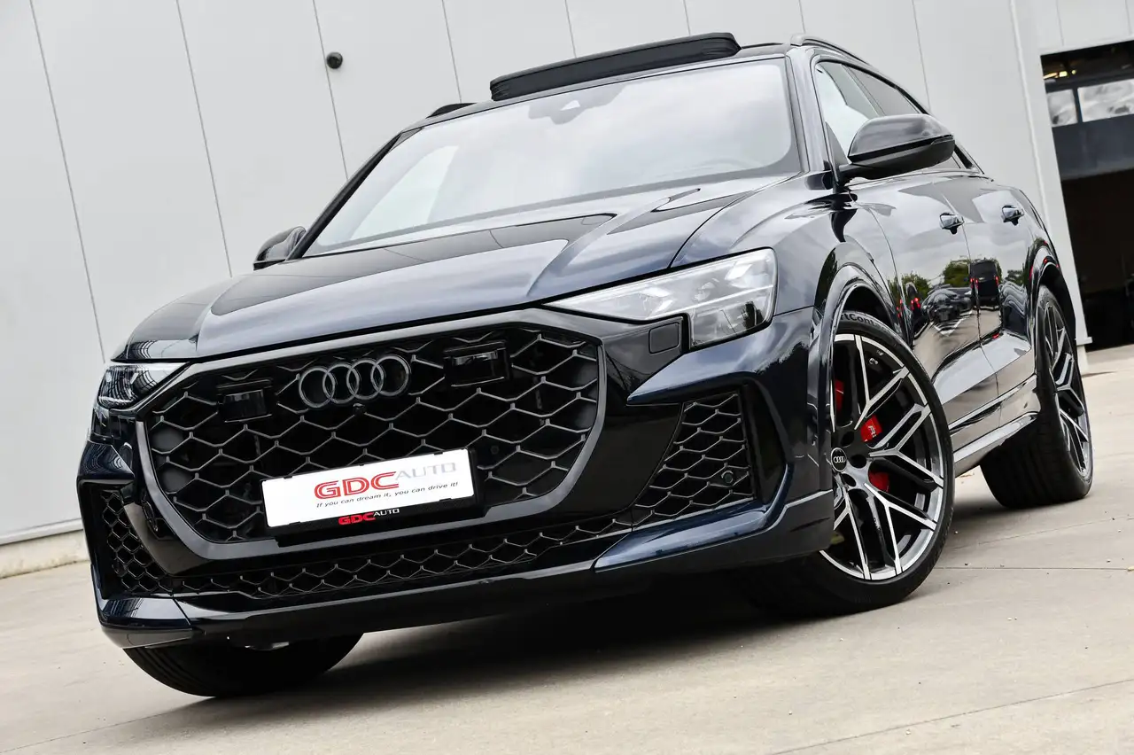 Audi RS Q8 - 8