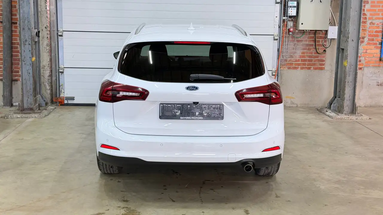 Ford Focus - 7