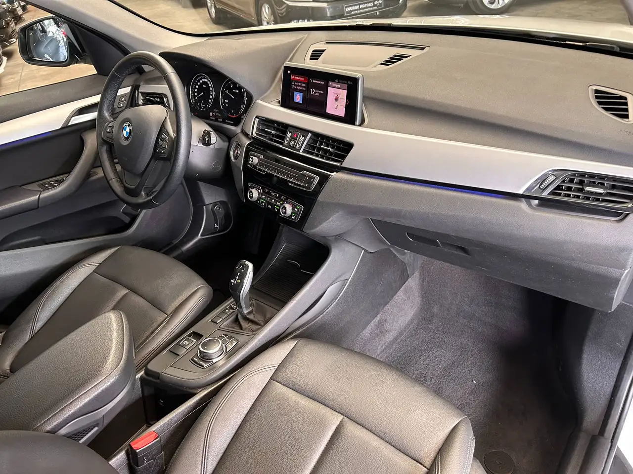 BMW X1 - 10