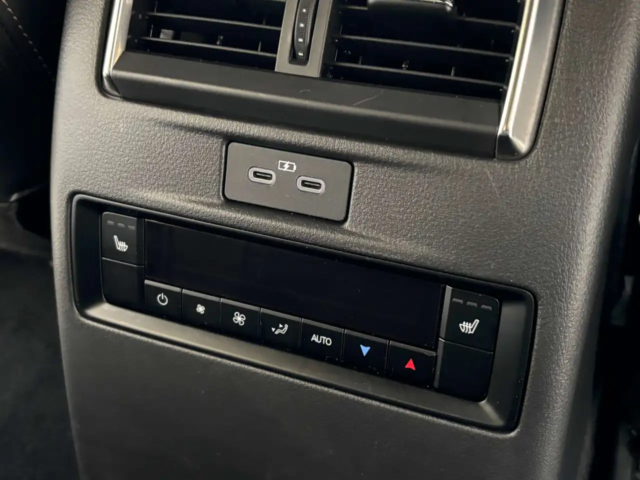 Mazda CX-80 - 9