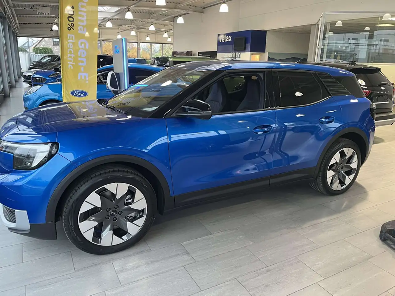 Ford Explorer - 1