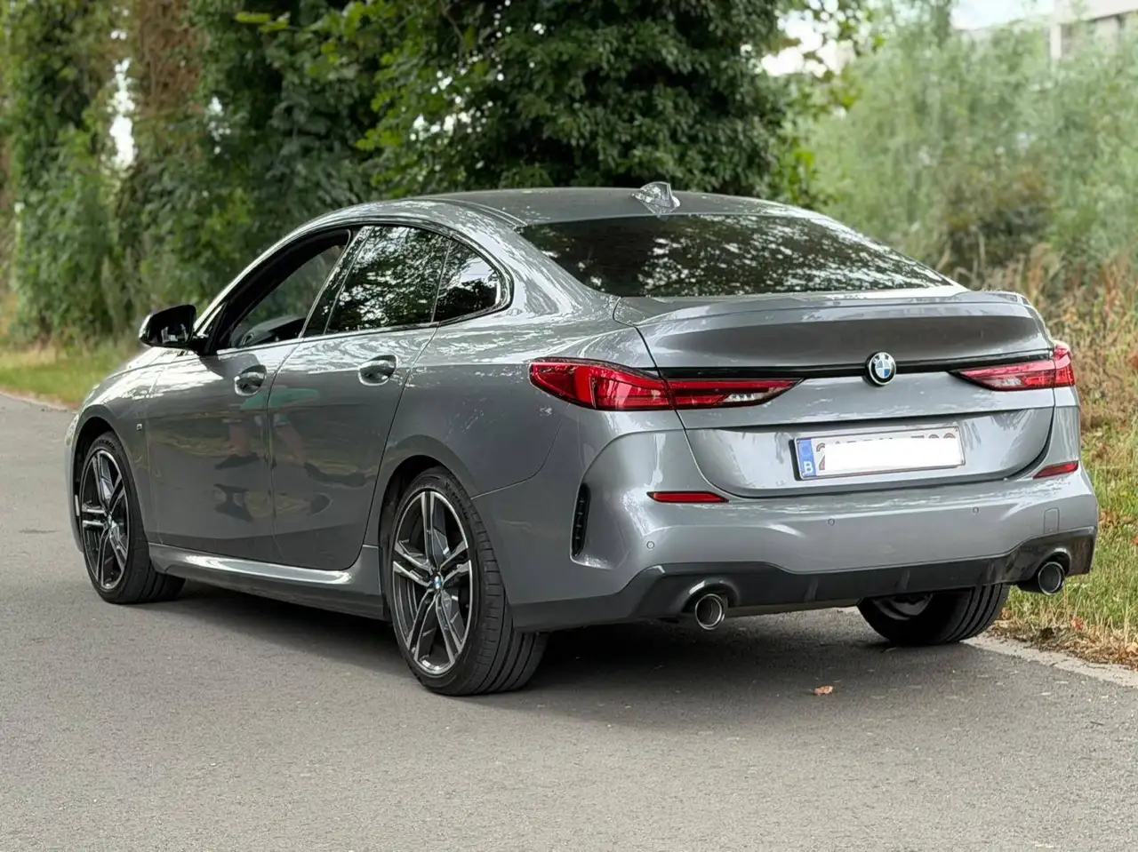 BMW 218 - 6