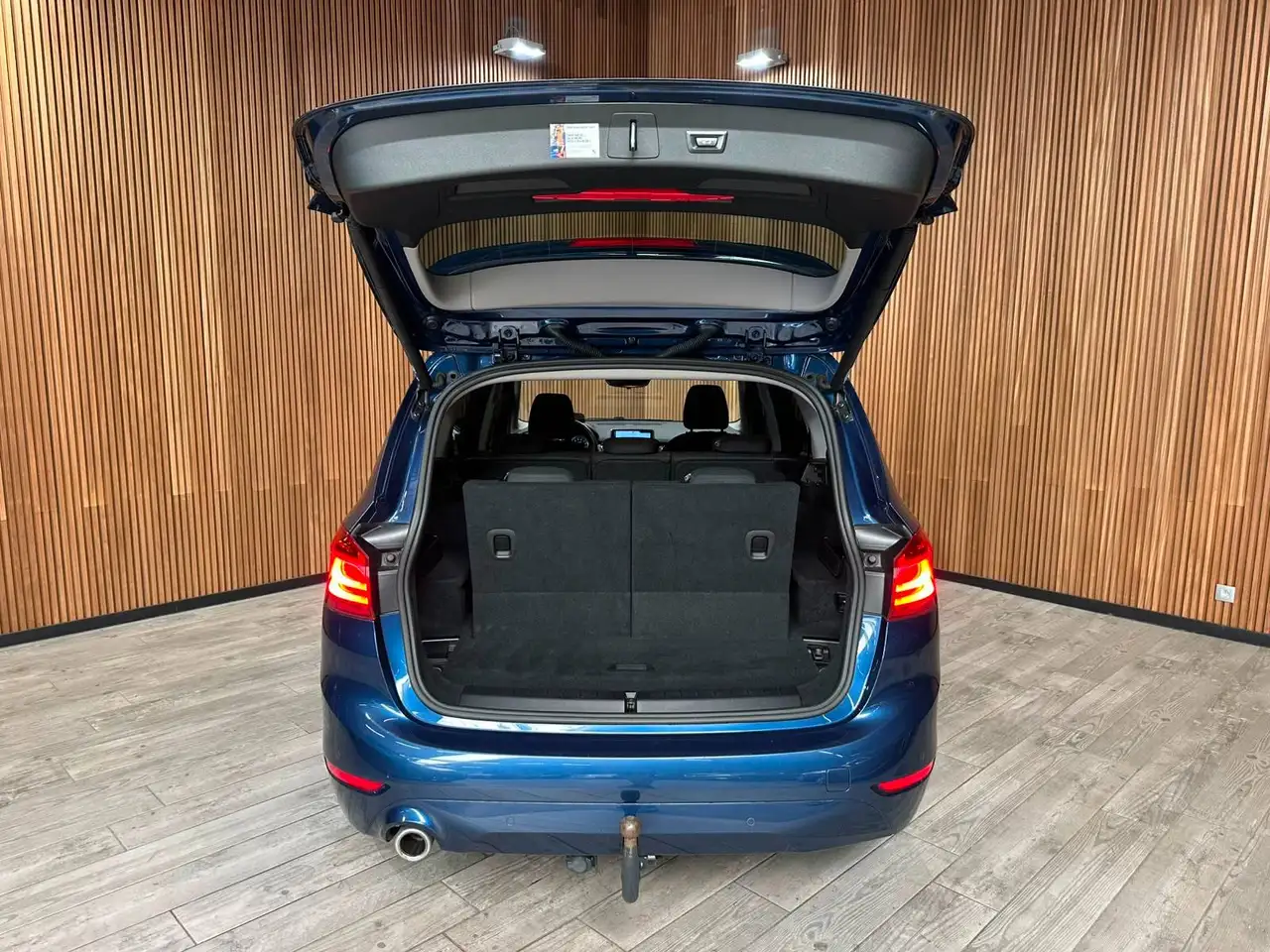 BMW 218 - 11
